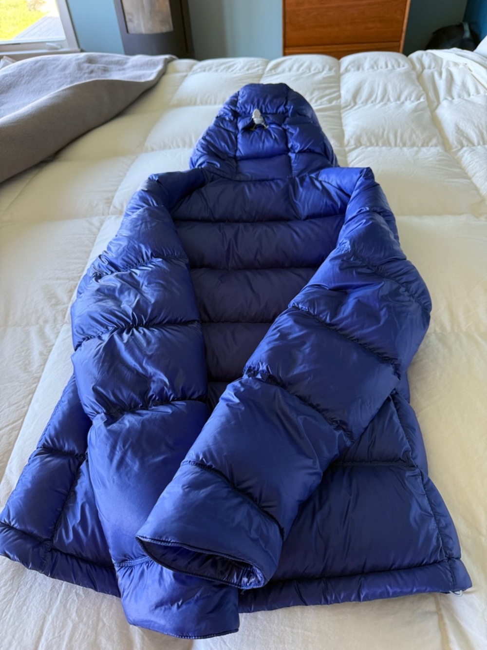 Stio Women's Hometown Down Hooded Jacket--Small - Picture 12 of 16